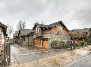 15311 SE Rivershore Dr, Vancouver, WA 98683