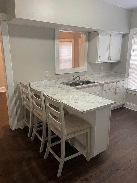 1st image of 36 Garden St APT 2