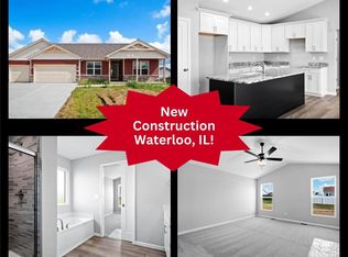 827 Glenbriar Dr, Waterloo, IL 62298