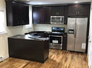 19417 112th Ave, Saint Albans, NY 11412