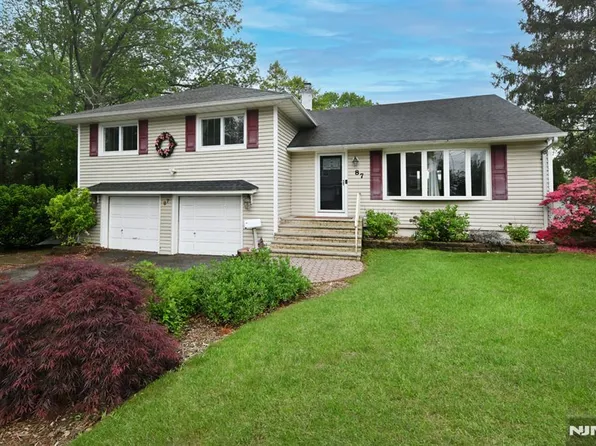 87 Revere Ave, Emerson, NJ 07630