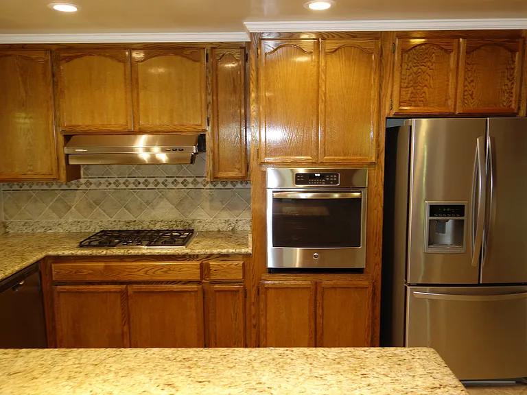 10734 Martinwood Way — Photo 6