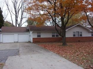 2410 S Fremont Ave, Springfield, MO 65804