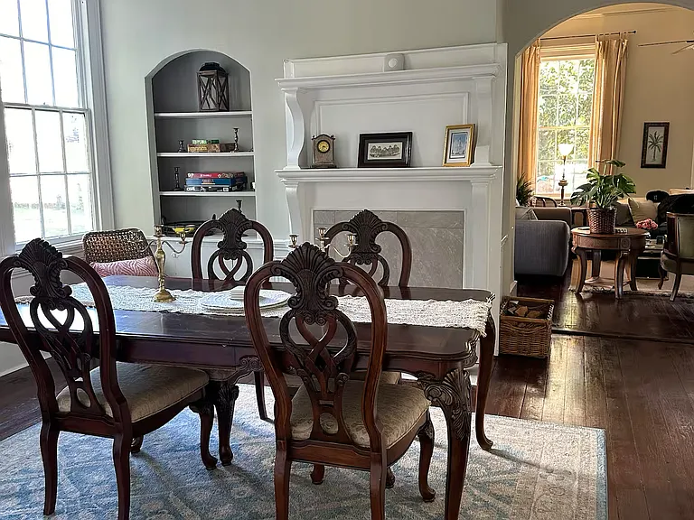 8 Warren St — Photo 15