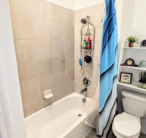 5639 N Honore Ave #222 — Photo 34