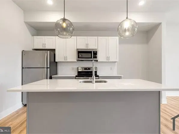 2440 Kensington Ave, Philadelphia, PA
