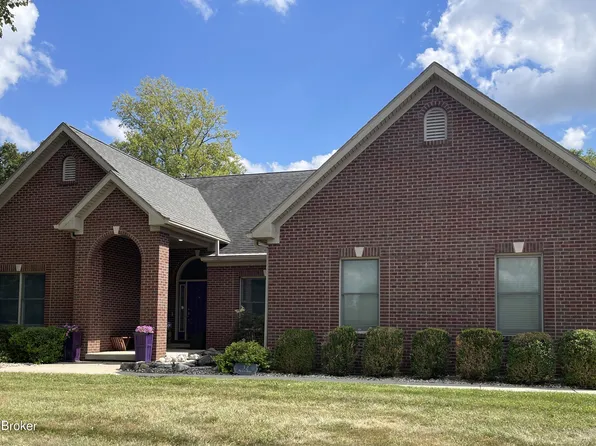 32 Packet Blvd, Vevay, IN 47043