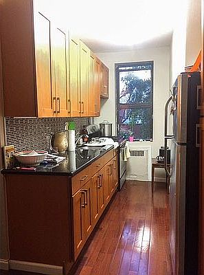 2nd image of 20 Crooke Ave #3M