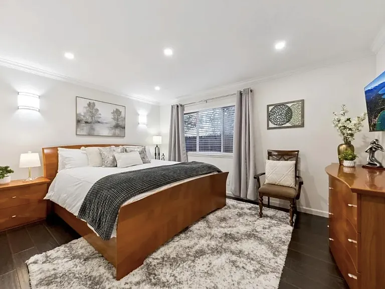 1223 Bonanza Ave #11 — Photo 11