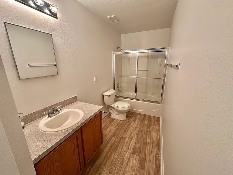 107 Keystone Crest Ct — Photo 31