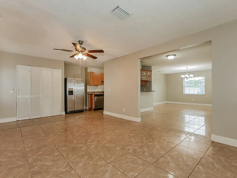 6624 N Cameron Ave — Photo 9