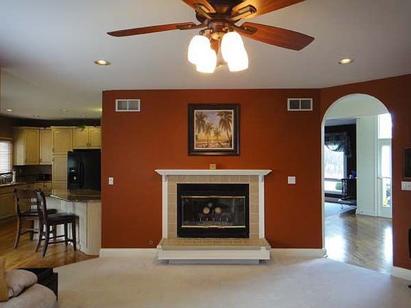 3rd image of 7618 Perrier Dr