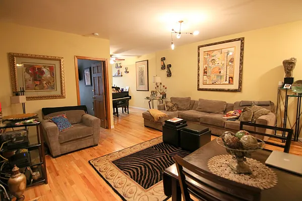 Rented by JK Dansar Corp | media 12