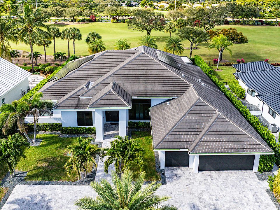 1st image of 4864 Bocaire Boulevard