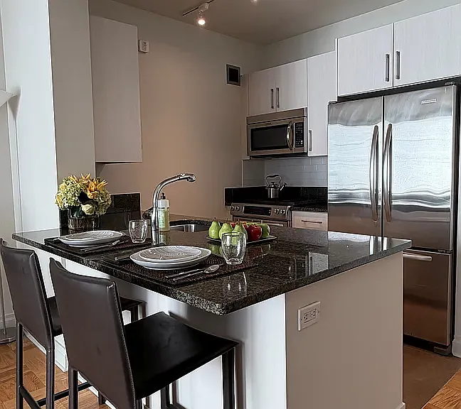 1510 Lexington Ave #6L — Photo 8
