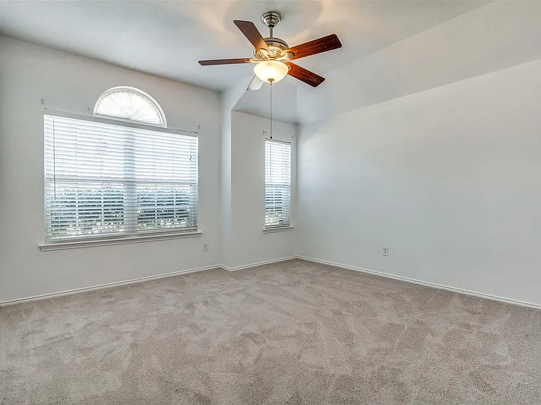 2014 Zavala — Photo 13