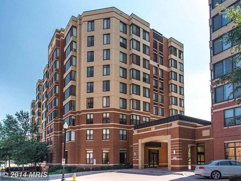 1st image of 2220 Fairfax Dr APT 312