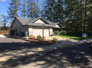 87593 Angel Creek Dr, Veneta, OR 97487