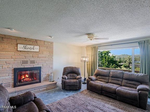 5th image of 2905 N Williamson Valley Rd