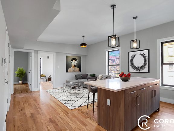 4th image of 417 Tompkins Ave #1