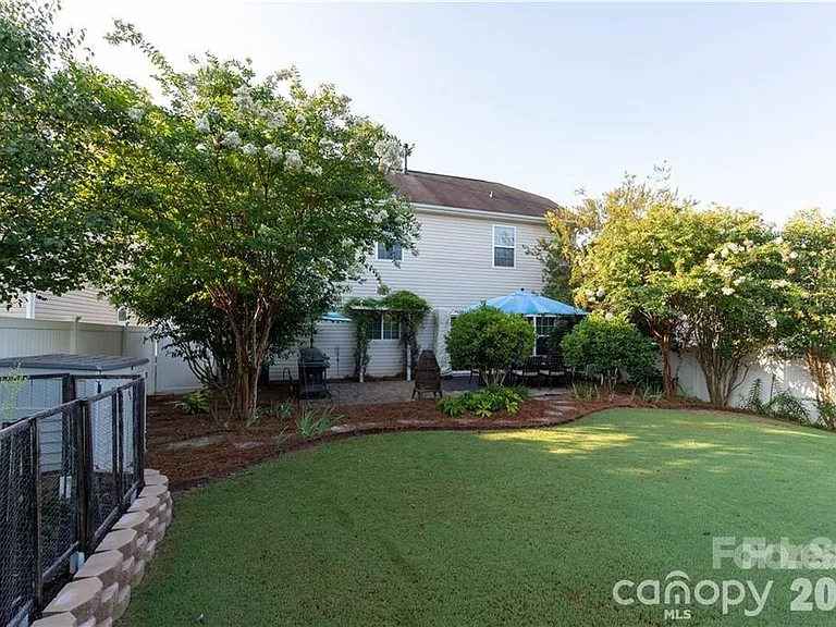 123 Colville Rd — Photo 22