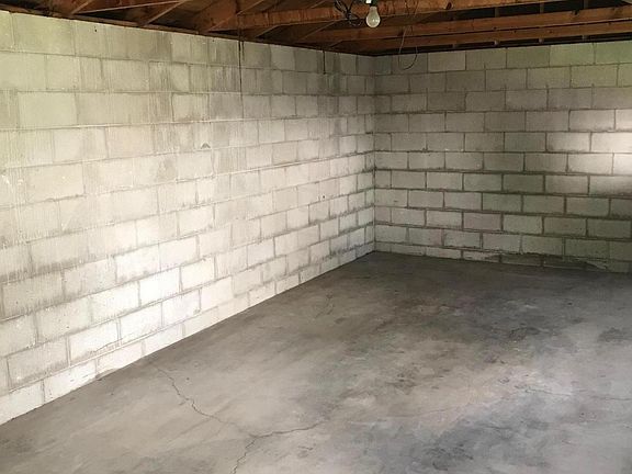 5th image of 1361 Doten Ave