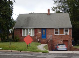157 W Demarest Ave, Englewood, NJ 07631