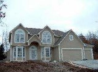 7215 Larson Ave, Kansas City, MO 64133