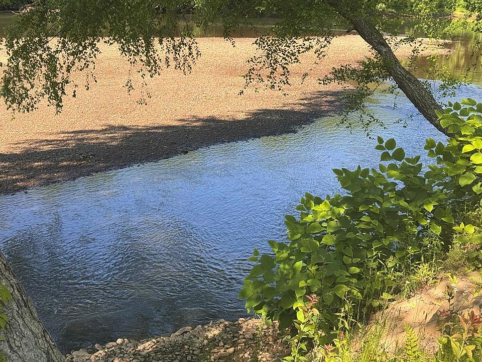 1st image of 1733 Grassy Creek Rd