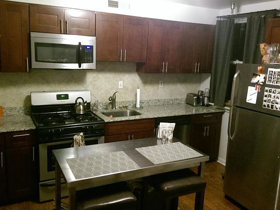 4th image of 240 W Girard Ave Unit 2