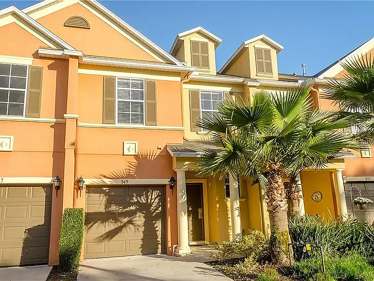 3 bed, 1686 sqft, $2,300 — Photo 2