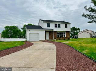 67 Altair Dr, Turnersville, NJ 08012