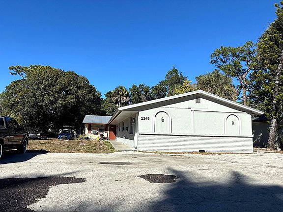 2nd image of 2243-2247 S Street South St #2245