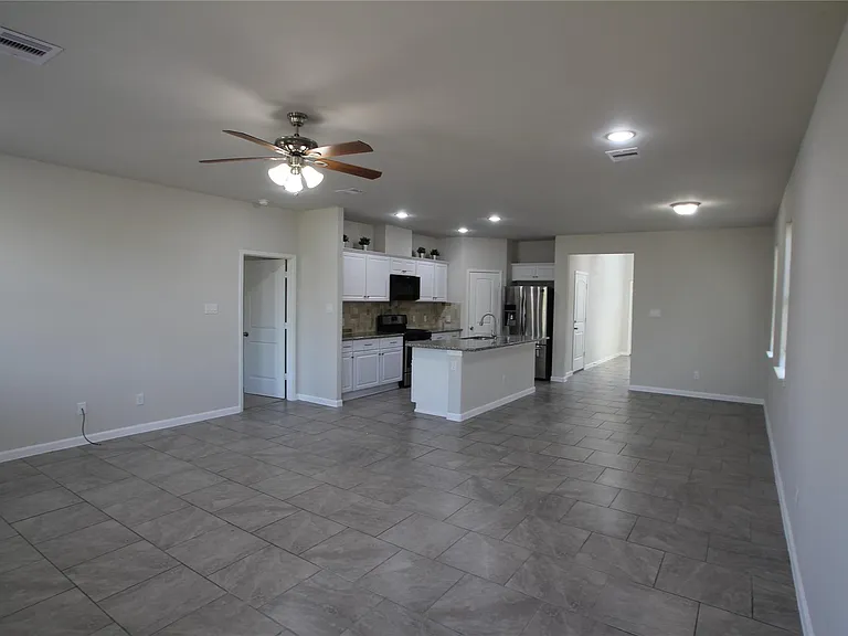 13911 Aldaco Dr — Photo 3