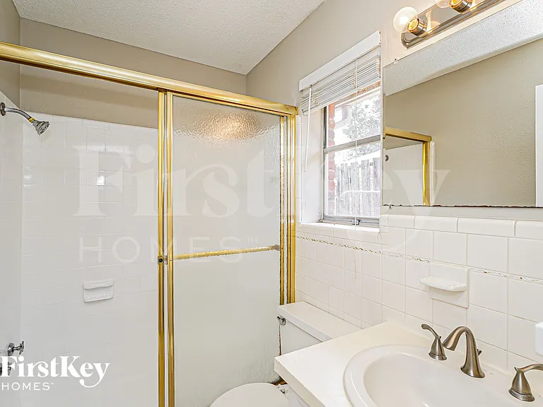 1424 Wreyhill Dr — Photo 17