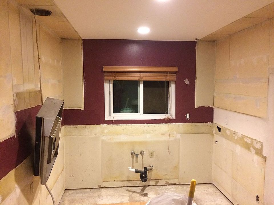 1st image of 10123 White Pine Ln