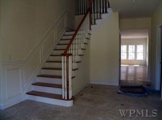 16 Pine View Dr, Brewster, NY 10509