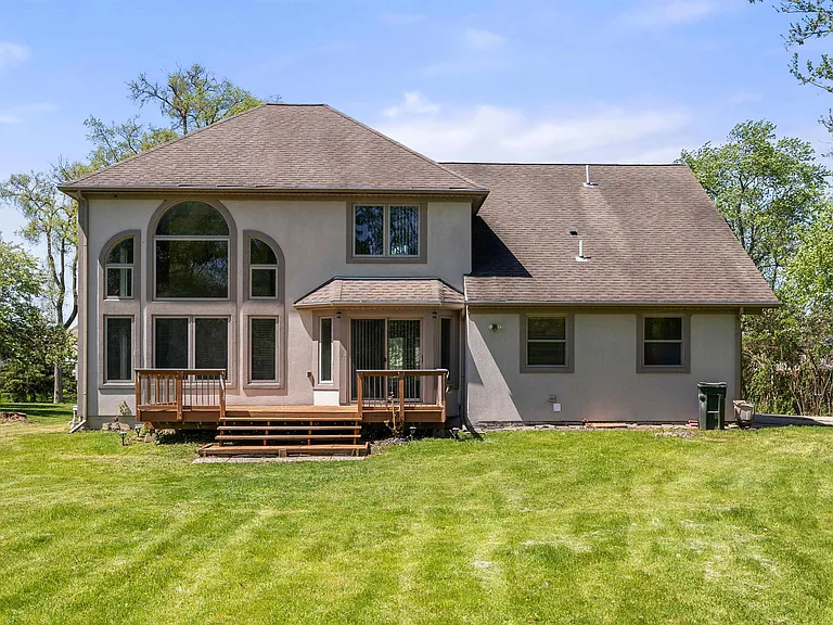 3129 Bendelow Rd — Photo 35