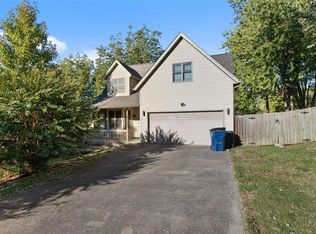 207 Oaklane Dr, Cape Girardeau, MO 63701