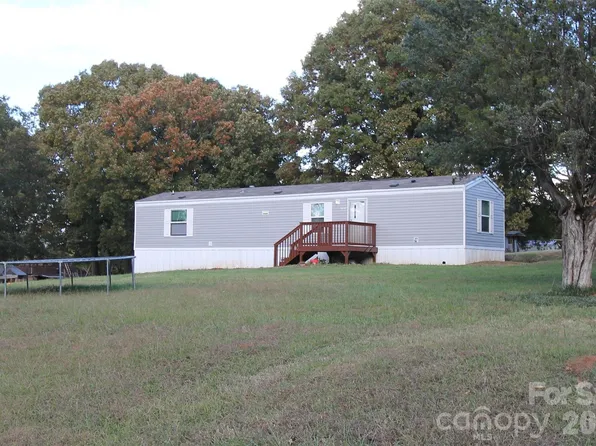 2327 Rufus Ratchford Rd, Gastonia, NC 28056