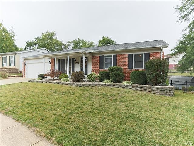 1st image of 2307 Whitshire Dr