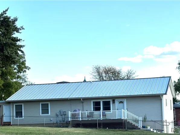 307 N Gallatin St, Liberty, MO 64068
