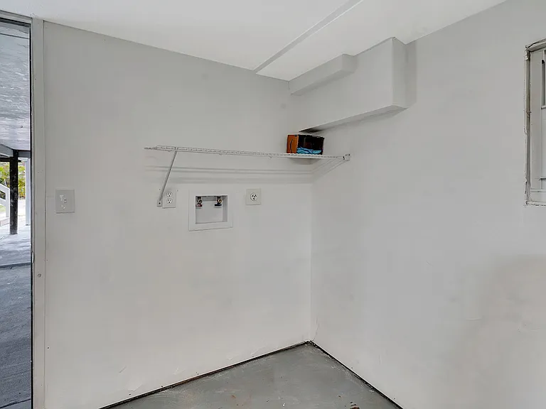 16360 N Oleander Dr — Photo 37