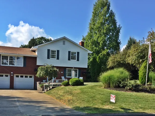 107 Hamlet Dr, Canonsburg, PA 15317