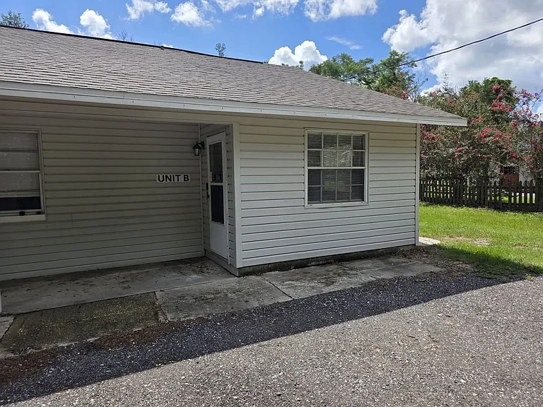 619 Knowles Rd — Photo 20