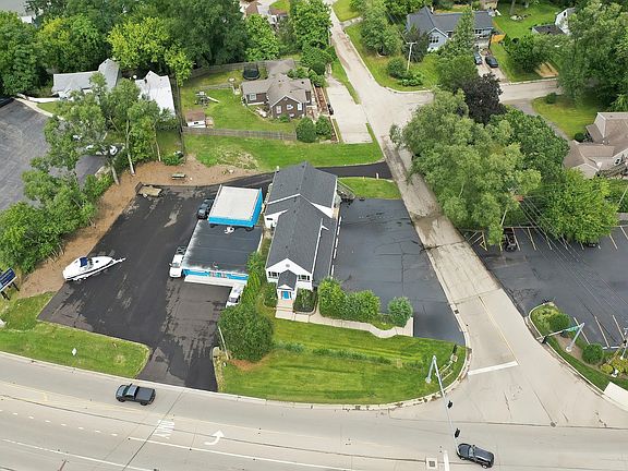 4th image of 106 W State Rd
