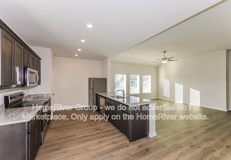 6569 Crosswood Ln — Photo 5