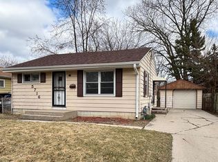 5716 N 63rd St, Milwaukee, WI 53218