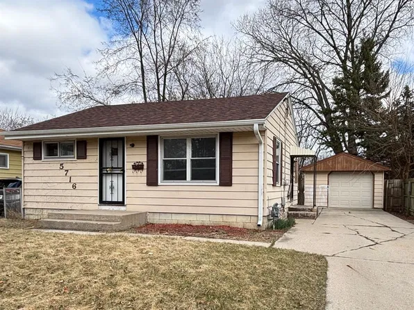5716 N 63rd St, Milwaukee, WI 53218