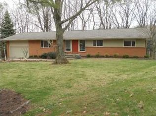 926 Golden Dr, Newark, OH 43055